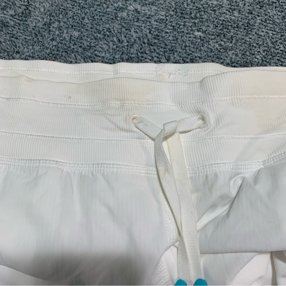 LULULEMON - Studio Crop II - Picture 7 of 8